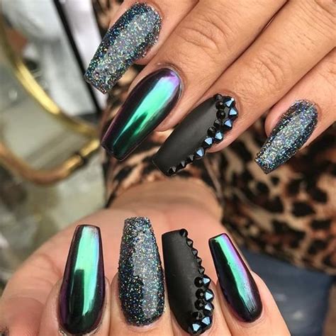 Shiny Chrome Nails Mirror Nail Designs