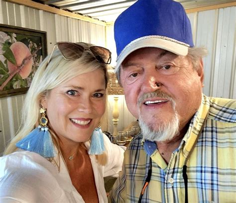 Naked Epicurean Three Star Vineyard And Orchard The Augusta Press