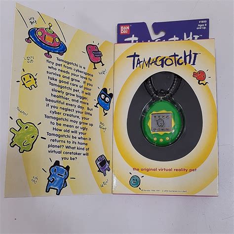 Yahoo オークション Tamagotchi たまごっち グリーン 英語版 逆輸入