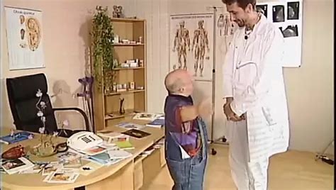 Frauenarzt Dr Dose Full Movie Story Blowjob Porn Feat Kira Red XHamster