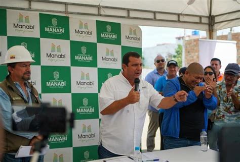 Prefecto De Manab Leonardo Orlando Seguimos Viviendo Con El Mismo