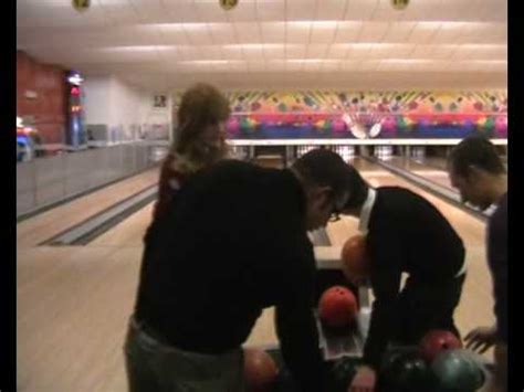 Serata Al Bowling 3 YouTube