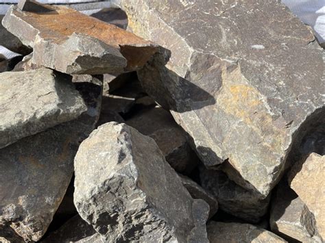 Clyne Stone Walling Berwyn Slate