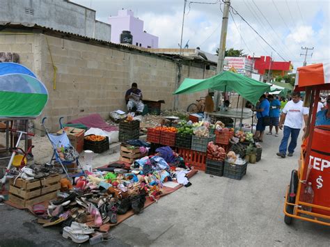 Shopping in Cancun: Guide to Cancun's Shopping Malls & Markets | CARM Blog