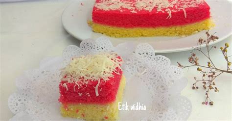 Resep Bolu Singkong Kukus Merah Putih Oleh Etik Widhia Cookpad