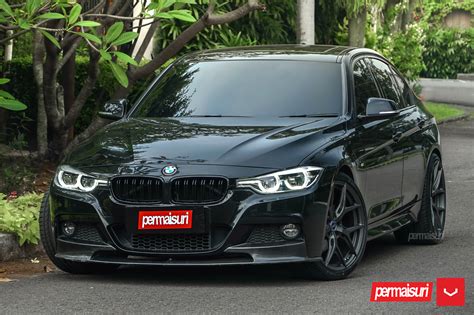 BMW F30 3 SERIES HYBRID FORGED SERIES HF 5 Vossen Wheels