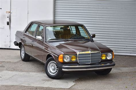 The Durable Diesel 1983 Mercedes Benz 300d Turbo Wob Cars