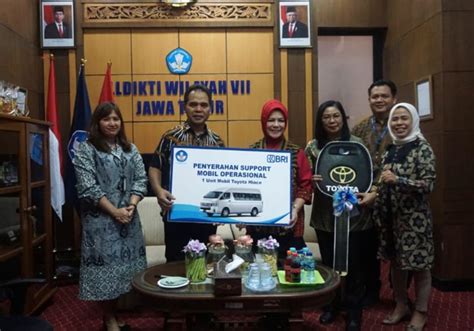 Bri Regional Office Surabaya Serahkan Bantuan Mobil Hiace Untuk