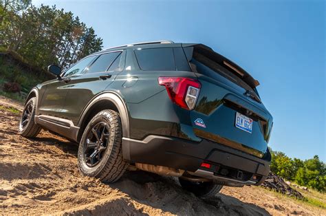 Review Ford Explorer Timberline Fires Back At Jeep And Subaru