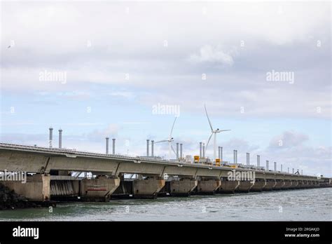 Storm Surge Barrier, Zeeland, Netherlands Stock Photo - Alamy