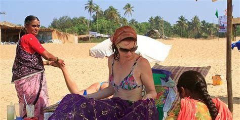 Menteri India Sebut Pakai Bikini Bisa Mengundang Pemerkosaan Merdeka