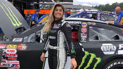 Hailie Deegan 17 Truck - Dgr Crosley Switches To Ford For 2020 Gander ...