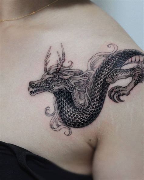 Shoulder Tattoo Designs For Women Dragon Tattoo Shoulder Tattoos