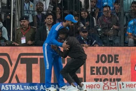 IND Vs AFG Pitch Invader Hugs Virat Kohli As Kohli Kohli Chants