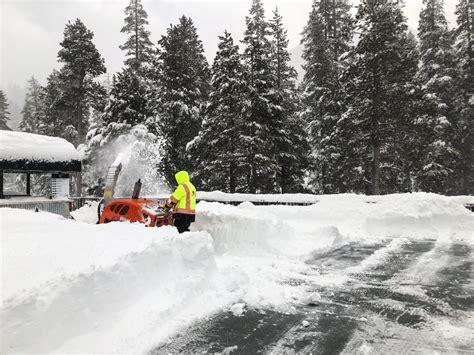 Lake Tahoe ski resorts report 6 feet of snow from recent storms ...