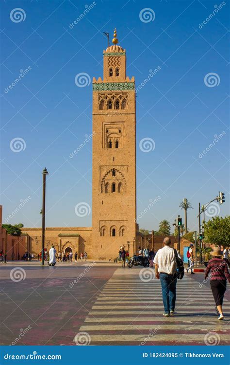 Mezquita Kutubiyya En Marrakesh Marruecos Imagen Editorial Imagen De