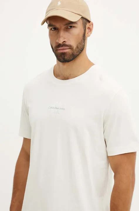 Calvin Klein Jeans T Shirt Bawełniany Kolor Beżowy Z Nadrukiem