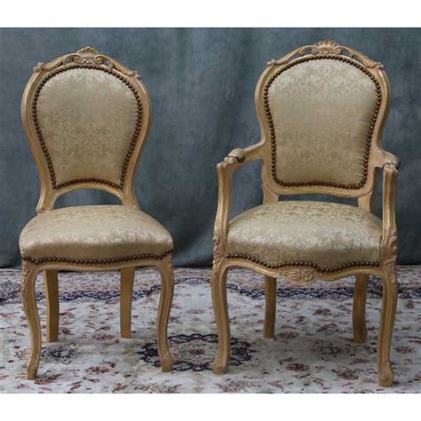 LOT 8 CHAISES CABRIOLET COURONNE DE STYLE LOUIS XV DONT 2 CHAISES AVEC