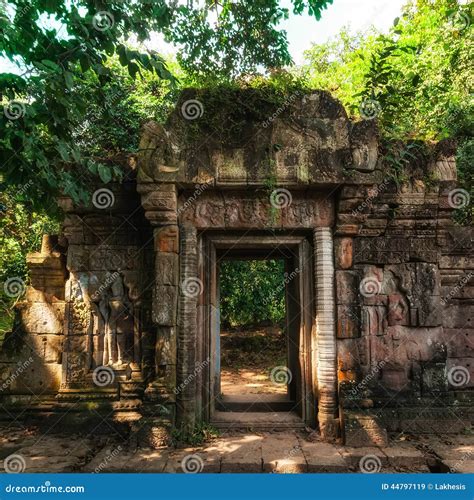 Entrance Gate Ruins Of Baphuon Temple Angkor Wat Cambodia Stock Image