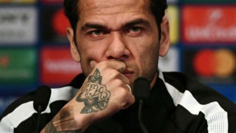 Dani Alves Irá A Juicio Por Agresión Sexual En Discoteca El Men