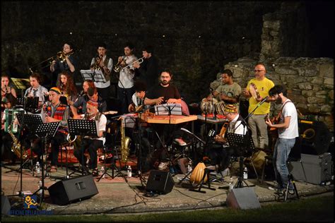 Orchestra Multietnica Di Arezzo Con Shel Shapiro Festiva Flickr