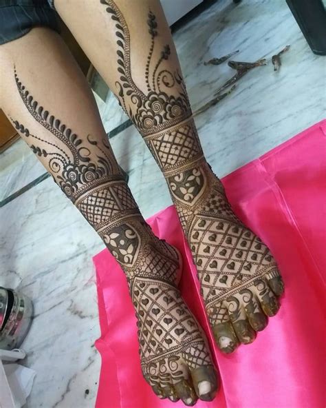 50 Stylish And Simple Leg Mehndi Designs Artofit