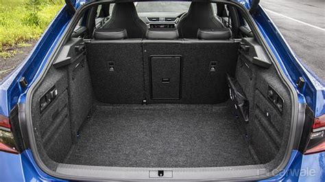 Skoda Superb Price Images Colors And Reviews Carwale