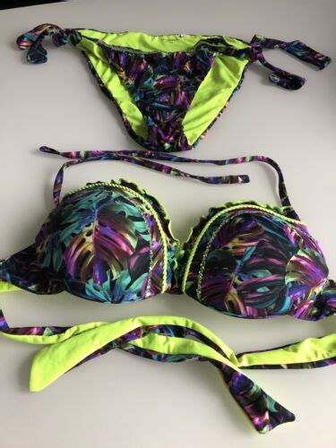 Bikini von Calzedonia Gr 36 38 Farbe grün bund mit Pailletten Sehr