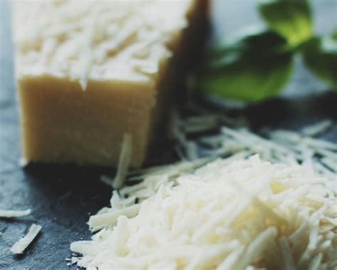 Premium Photo Shredded Parmesan Cheese