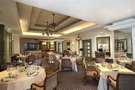 Sheraton New Delhi Hotel - Indian Holiday