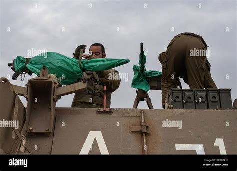 Southern Israel Israel 05th Dec 2023 Israeli Soldiers Cover Their