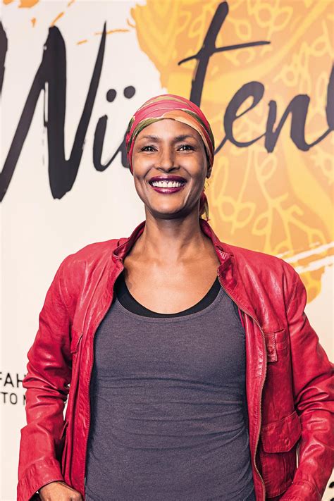 Waris Dirie How The Desert Flower Grows Ladiesdriveworld