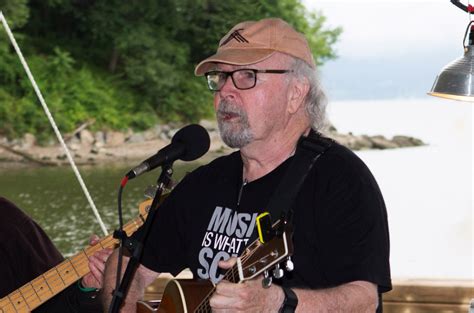 Tom Paxton At 87 Reflects On Love Laughter Outrage