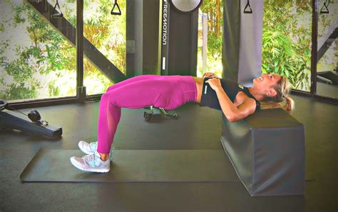 How To Do A Glute Bridge Exercise 6 Variations To Target Your Glutes