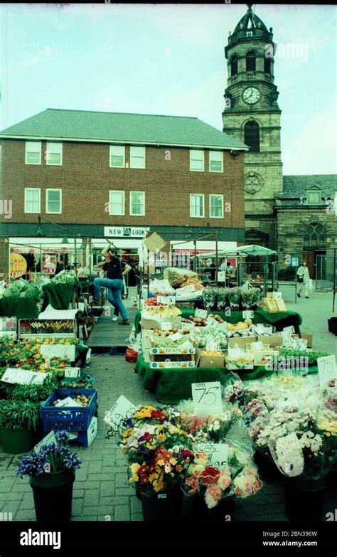 Pontefract market hi-res stock photography and images - Alamy