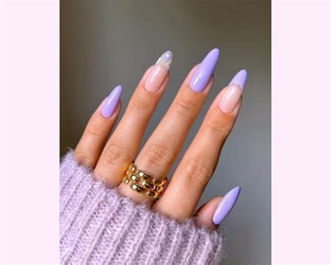 25 Stunning Almond Nail Designs And Ideas 2023 2024