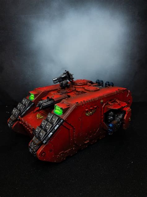 Land Raider Redeemer Rwarhammer40k