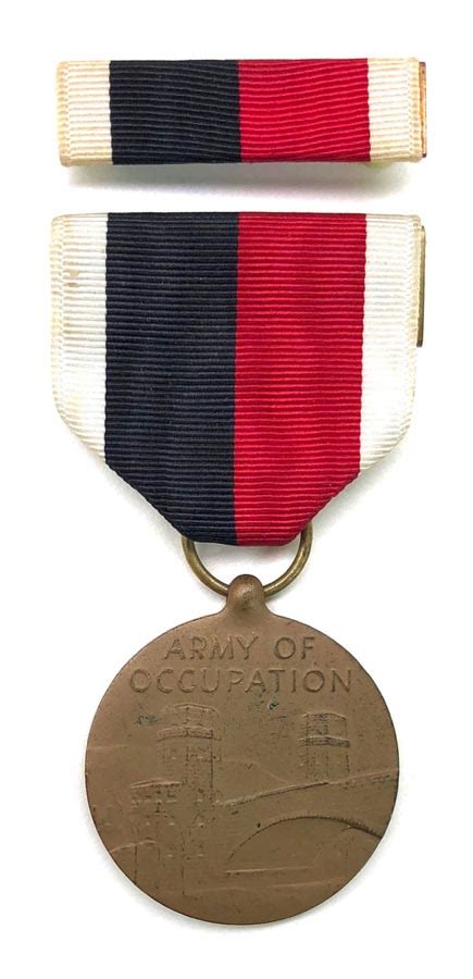 Battlefront Collectibles - WW2 US Army of Occupation Medal & Ribbon Bar