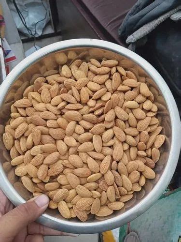 California Almond Grade 1st Grade Packaging Type Sacks At Rs 850 Kg