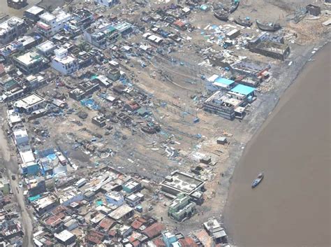 Pm Modi Conducts An Aerial Survey Of The Cyclone Tauktae Affected Areas