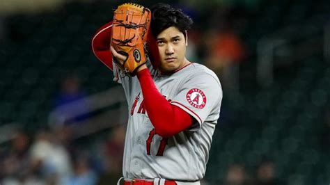 What is PitchCom in baseball? Explaining the device used by Shohei ...