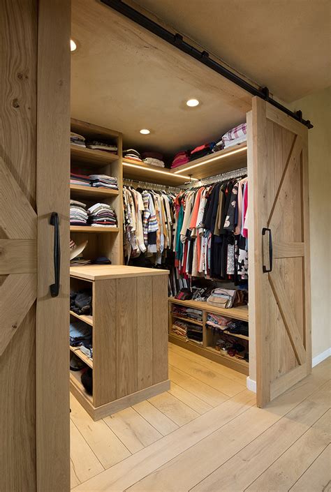 Een Eikenhouten Dressing Op Maat Ontdek Ons Aanbod Dressing Maison