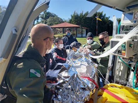 Criança de sete anos cai de escada e sofre traumatismo craniano no