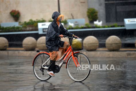 Cuaca Hari Ini Sejumlah Kota Besar Di Indonesia Berpotensi Dilanda