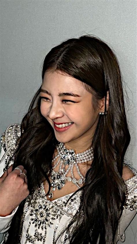 Lia Itzy Kpop Hdr Photos Repost Icons Woman Save Quick