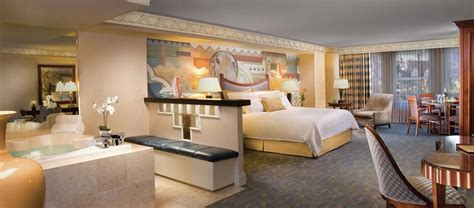 Las Vegas Hotels With A Jacuzzi In Room In 2021