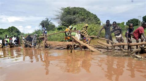 Somalia: Death toll from Somalia floods nears 100