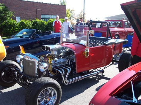 Cat's Meow: CAR SHOW AT THE LEXINGTON BBQ FESTIVAL!!!!!!!!!!!!!