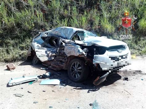 Homem Fica Ferido Em Colisão Entre Carro E Caminhão Jornal De Brasília