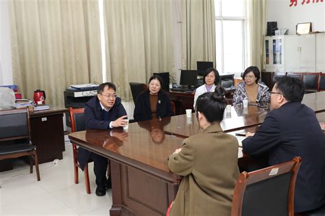 校长郭秋平指导慰问参加首届全国大学生职业规划大赛省赛决赛师生 平顶山学院新闻网